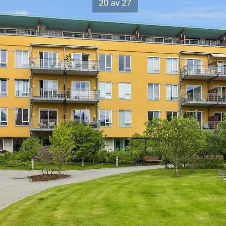 아파트 Bright And Modern Centrally Located In Lade